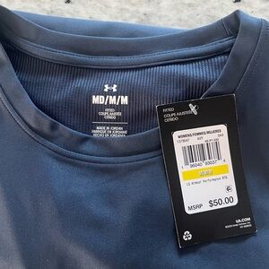 Under armour shirt long sleeve M fitted